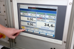 Aushärtprozess mit vorgegebenen Installationsdaten